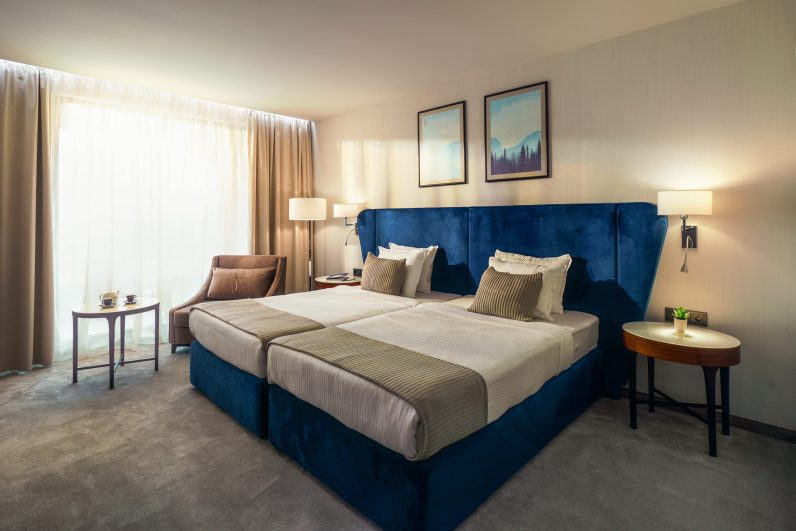 Astor Garden Room 1