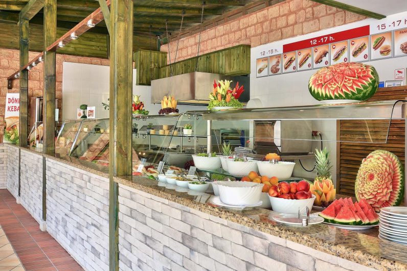 19-06 Arabella 14 Snack_terrace