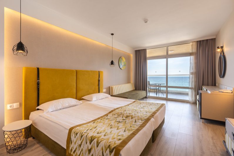 19-06 Encanto 5 Double-Room-Sea-View