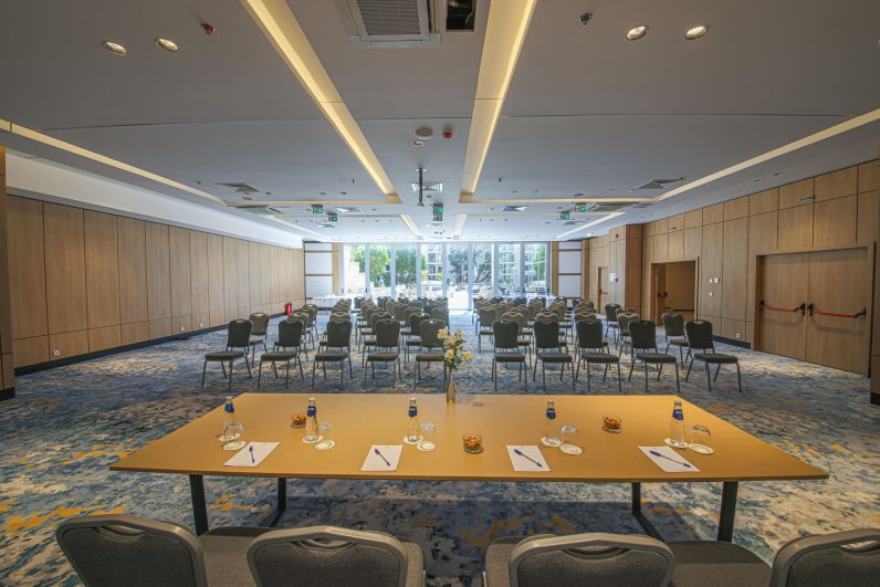 Poseidon Meeting Room (2)