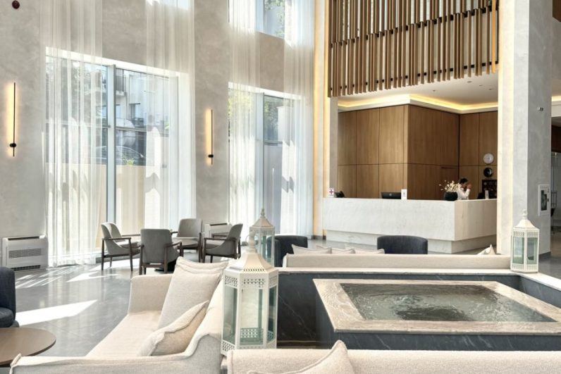 Poseidon lobby_1
