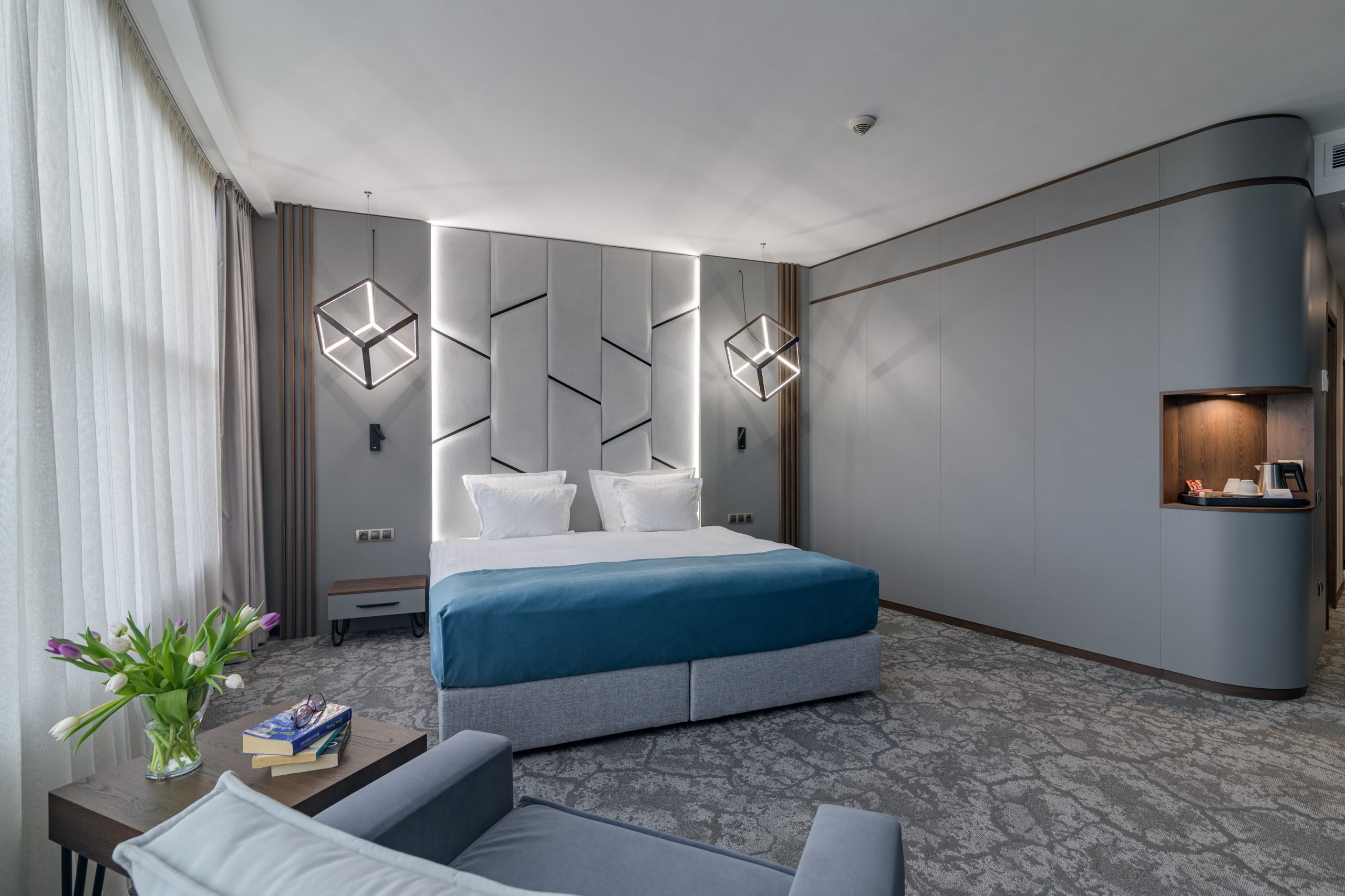 Rosslyn Dimyat Hotel