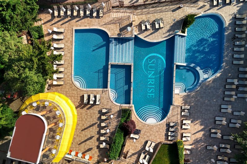 Pool Area Up