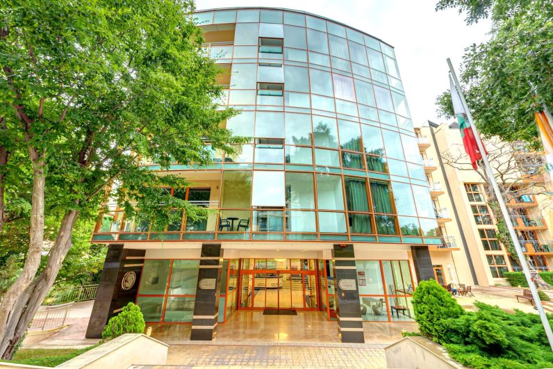 Sunrise Hotel front view